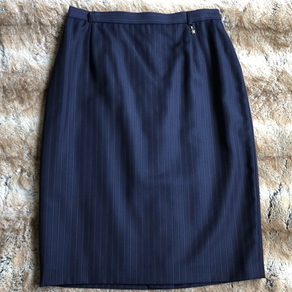 Designer Escada skirt